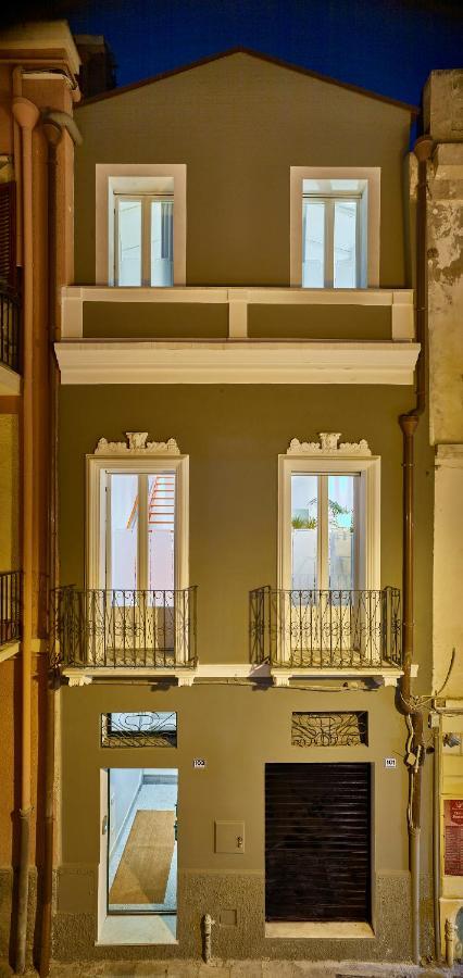 Right House - Indipendent In Characteristic Marina District Leilighet Cagliari Eksteriør bilde